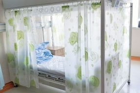 層流床作用_急性髓系白血病化療后骨髓抑制層流床應(yīng)用的臨床觀(guān)察